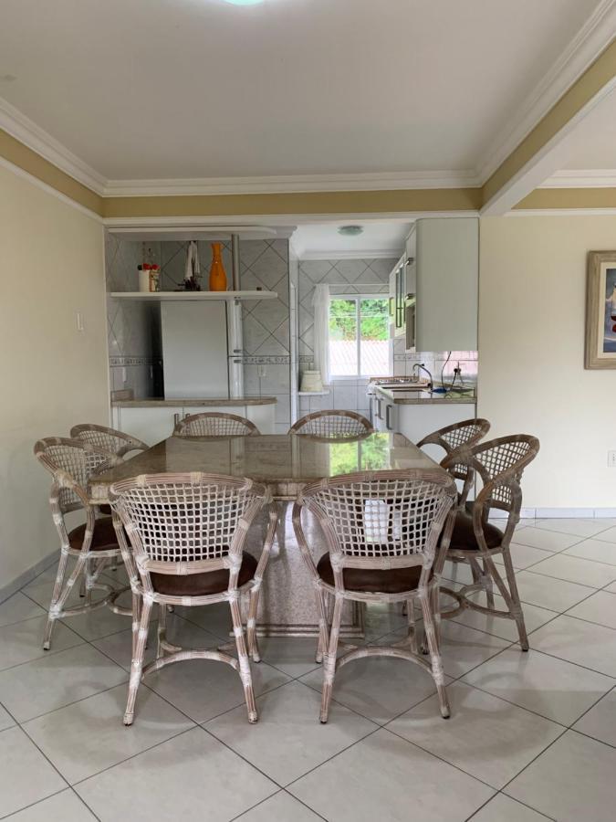 Apartamento Inteiro 3 Quartos No Condominio Solar Das Bromelias Bombinhas Exterior foto